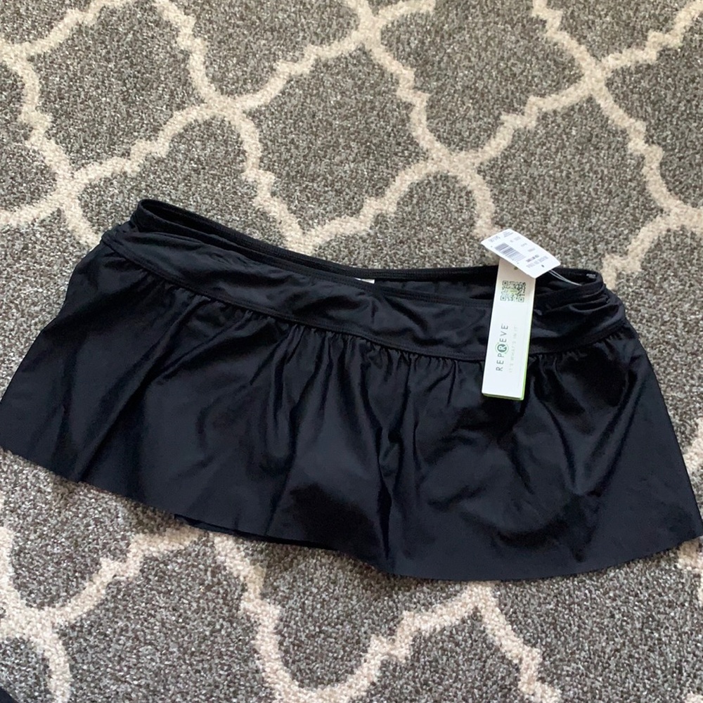 Swim skirt
